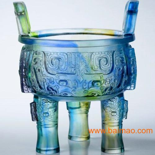 磐石水晶工藝品廠 專業(yè)定制與批發(fā)，為您打造質(zhì)優(yōu)價廉的水晶鼎工藝品